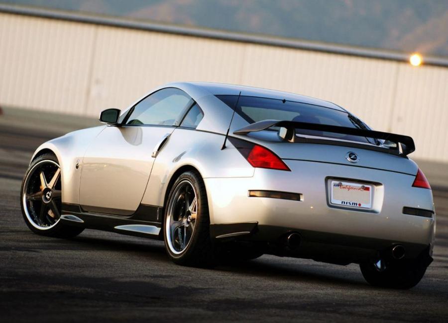  Nissan 350Z Twin-Turbo 2004 года  (фото 7 из 7)